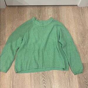 Tahari Green Ribbed Crew Neck Sweater